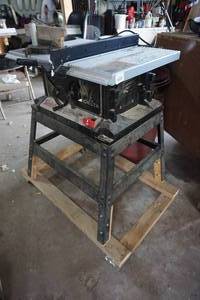 Delta Sidekick 8 Table Saw on Stand with Cart