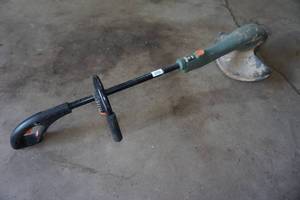 Black and Decker Grasshog Electric String Trimmer