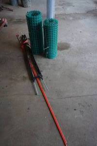 Garden Fencing Posts and Mesh