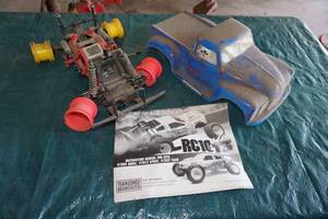 Vintage Team Associated RC Chassis and Body