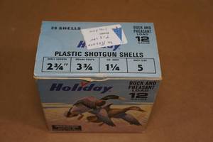 lot 126 image: 25 Reloaded 12 Gauge 2-34 7-9 Shot Shotshells