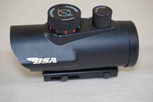 lot 34 image: BSA Huntsman 30mm Illuminated RedGreenBlue Scope