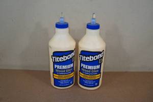 lot 43 image: 2 Titebond II Premium Wood Glue -32oz each