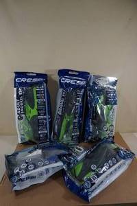 lot 72 image: 5 Cressi Adult Snorkel Sets (FinsMaskSnorkle) with Travel Bag -LXL