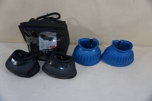 lot 90 image: Bell Boots - Back On Track, Cashel