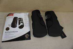lot 98 image: Back on Track Brushing Boot 3D Mesh -Medium