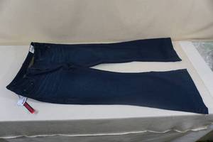 lot 106 image: Rock&Roll Cowgirl Extra Stretch Denim Jeans -32X32