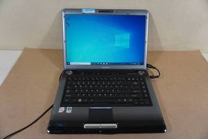 lot 139 image: Toshiba Laptop with Charger - Windows 10