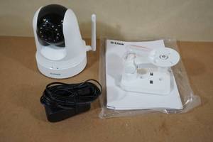 lot 143 image: D-Link Indoor Security Camera with 2 Way Audio