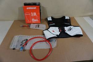 lot 182 image: USWE Elite Hydration Bladder with Vest