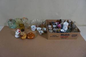 lot 248 image: Assorted Glassware and Salt and Pepper Shakers