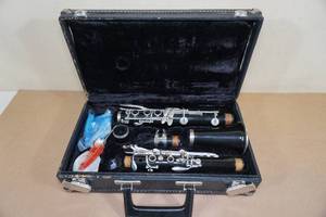 lot 262 image: Bb Soprano Clarinet in Hard Shell Case