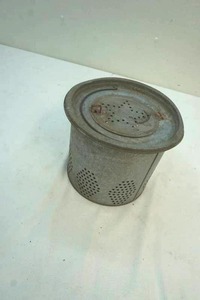 lot 51 image: galvanized minnow bucket