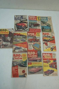 lot 60 image: vintage Rod & Custom magazines