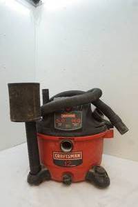 lot 115 image: Craftsman shop vac