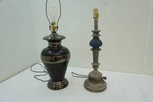 lot 130 image: table lamps