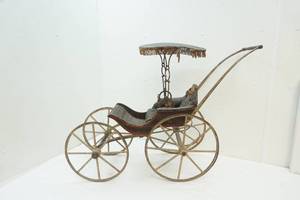 lot 187 image: doll stroller