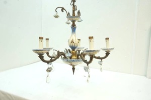 lot 192 image: chandelier