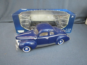 Diecast 118 Car