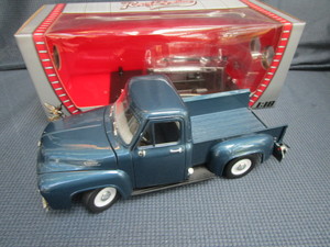 Diecast 118 Car