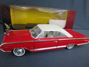 Diecast 118 Car