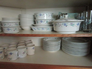 Oneida Dinner Set for 12