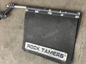 lot 13 image: Rock Tamers