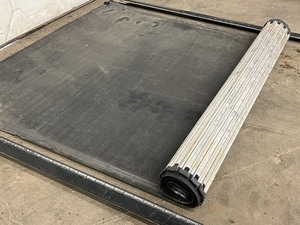 lot 12 image: Tonneau Cover