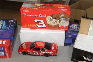 lot 883 image: Dale Earnhardt #3 Snap-on  GM Goodwrench Service Plus  Tasmanian Devil 2000 Chevrolet Monte Carlo Stock Car 124-Scale 1 of 16008 Limited Edition Diecast Adult Collectible  by  Action Racing Collectibles