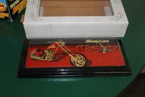 lot 928 image: Snap-on Chopper WallDesk Clock (in original packaging)