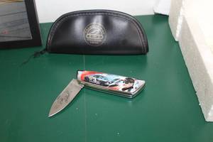 lot 954 image: Dale Earnhardt #3 NASCAR Collectors Folding Knife with Case