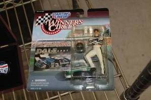 lot 968 image: Starting Lineup Winners Circle Dale Earnhardt #3 Goodwrench Action Figure (in original packaging)