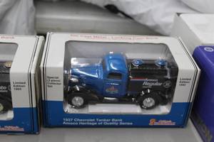lot 859 image: Amoco 1937 Chevrolet Tanker 124-Scale Heritage Of Quality Series Limited Edition Diecast Metal Locking Coin Bank
