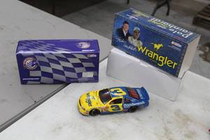 lot 873 image: Dale Earnhardt #3 GM Goodwrench Service  Plus  Wrangler Jeans 1999 Chevrolet Monte Carlo Stock Car 124-Scale Limited Edition Diecast Adult Collectible  by  Action Racing Collectibles