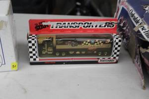 lot 918 image: Matchbox Super Star Transporters Goodwrench Limited Edition Collectible (in original packaging)