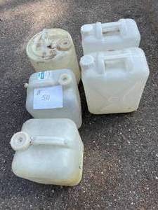 lot 50 image: 5-5 Gallon Jugs