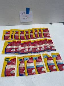 lot 65 image: Moleskin Phis Padding, Round Callus Cushions, Callis Removers