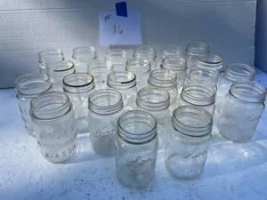 lot 86 image: 24-Pint Size Canning Glass Jars