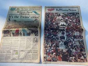 lot 121 image: The Play Offs Pioneer Press  10281987 High Lights, (Paper Yellowing)