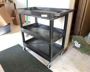 lot 82 image: Utility Cart