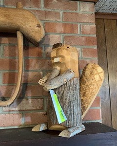 lot 101 image: Wood Carving