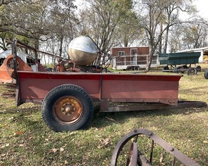 lot 51 image: Farm Wagon