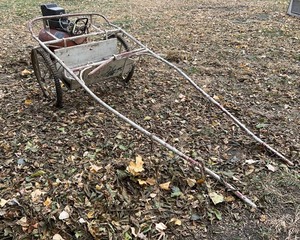 lot 4 image: Pony Cart