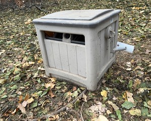lot 8 image: Garden Hose Cabinet