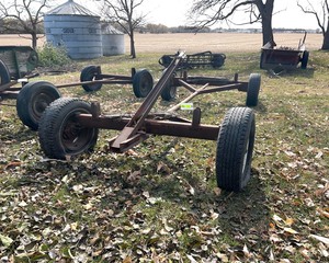 lot 45 image: Trailer Running Gear