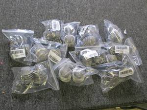 lot 469 image: 11 packs of 6 tea seepers ...