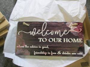 lot 511 image: 6 new welcome signs ...