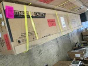 lot 535 image: Fitness Reality Squat Rack Power Ca...