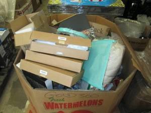 lot 73 image: pallet of misc ...