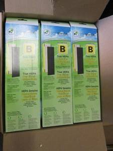 lot 127 image: 21 germguardian filters size B...